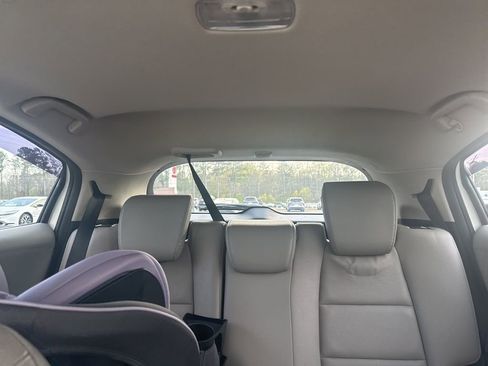 Used 2022 Honda HR-V EX-L image 6