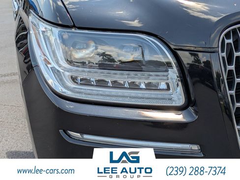Used 2021 Lincoln Navigator Reserve w/ Luxury Package AWD/4WD image 8