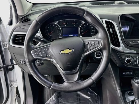 Used 2020 Chevrolet Equinox Premier AWD/4WD image 11