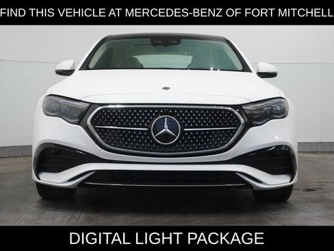 New 2026 Mercedes-Benz E 350 4MATIC Sedan image 4