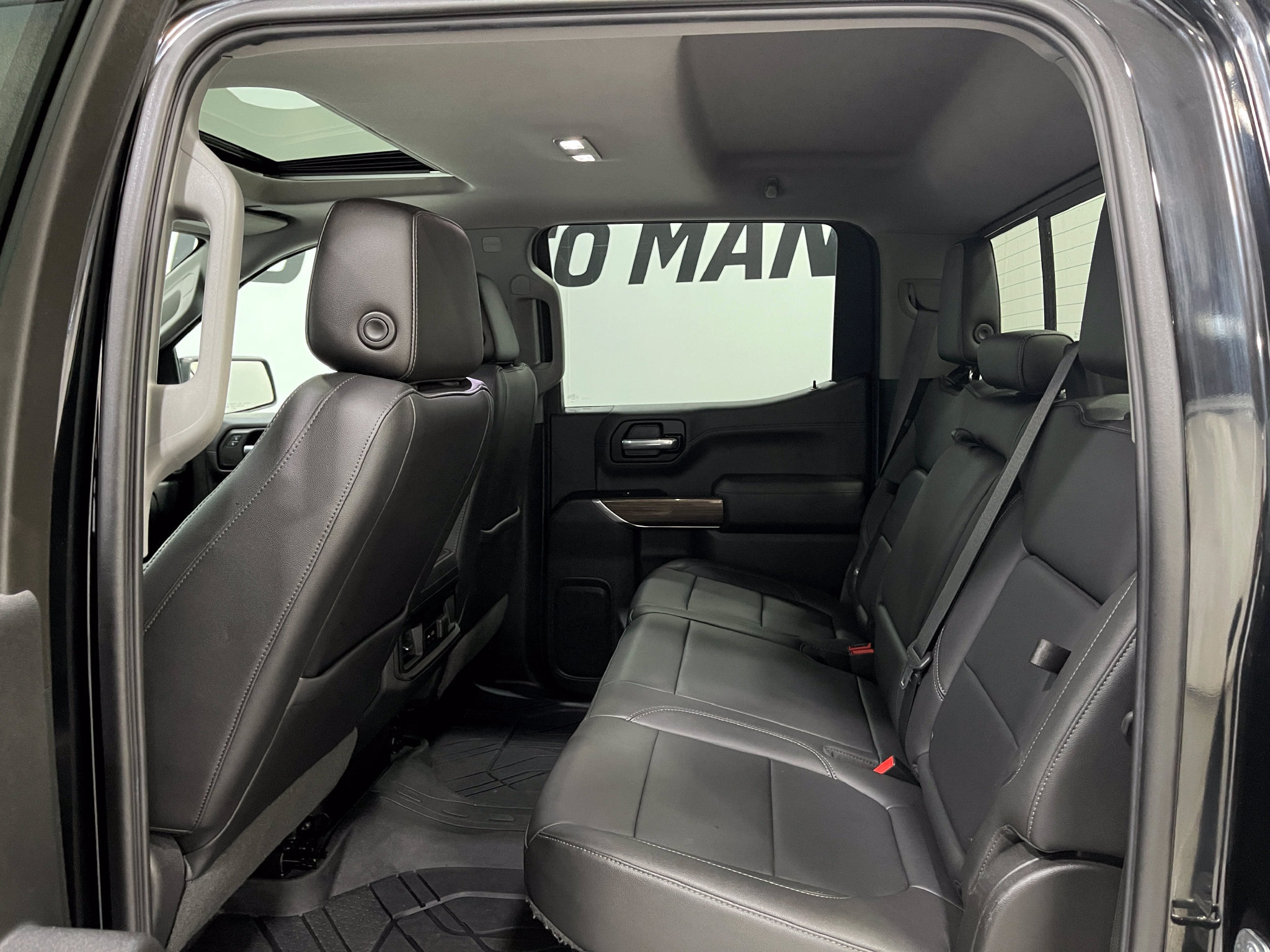 Used 2019 Chevrolet Silverado 1500 LT Trail Boss AWD/4WD image 29