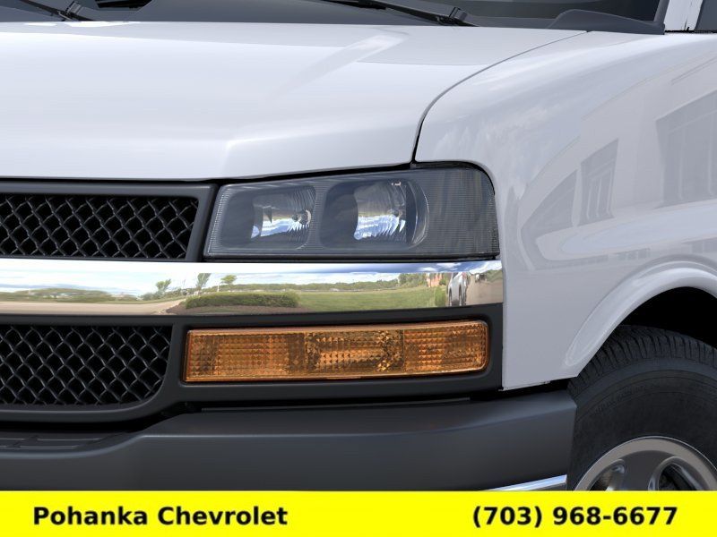 New 2026 Chevrolet Express 2500 RWD image 10