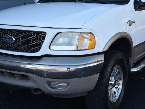 Used 2003 Ford F150 Lariat image 4