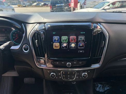 Used 2018 Chevrolet Traverse Premier AWD/4WD image 15