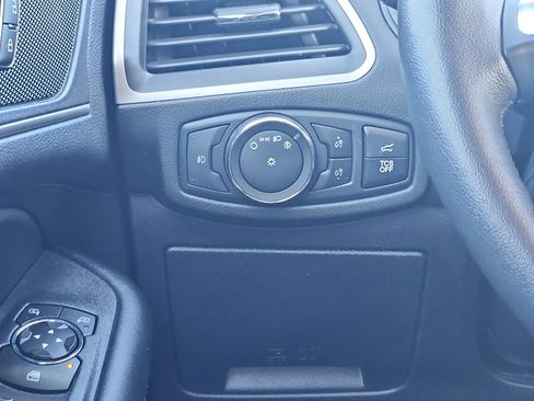 Certified 2022 Ford Edge SEL w/ Convenience Package image 13