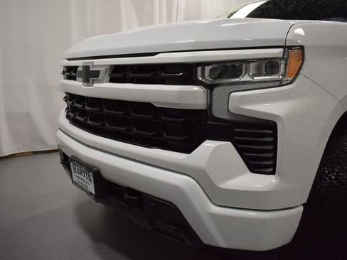 Certified 2024 Chevrolet Silverado 1500 RST AWD/4WD image 13