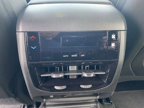 New 2025 Jeep Grand Cherokee L Altitude image 21