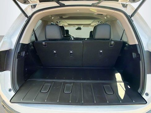 Used 2023 Honda Pilot Elite image 14