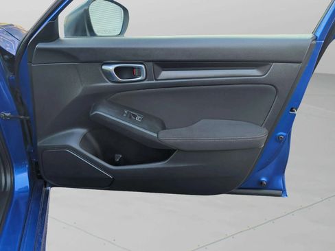 Used 2022 Honda Civic Sport image 17