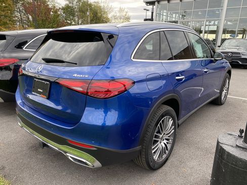 Used 2025 Mercedes-Benz GLC 300 4MATIC image 7
