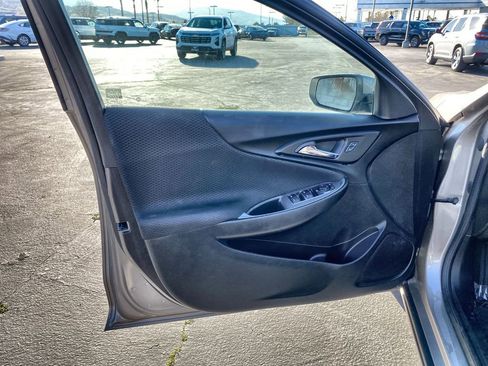 Used 2024 Chevrolet Malibu LT FWD image 20