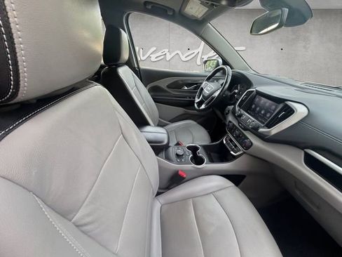 Used 2022 GMC Terrain SLT w/ Infotainment Package II FWD image 30