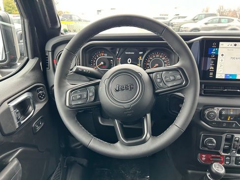 New 2026 Jeep Gladiator Rubicon image 10