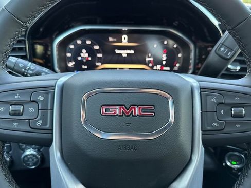 New 2026 GMC Sierra 1500 Elevation image 22