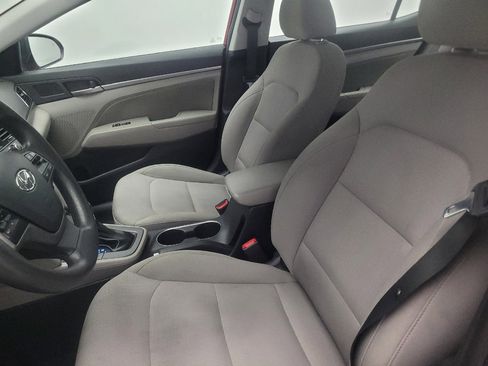 Used 2018 Hyundai Elantra SEL FWD image 17