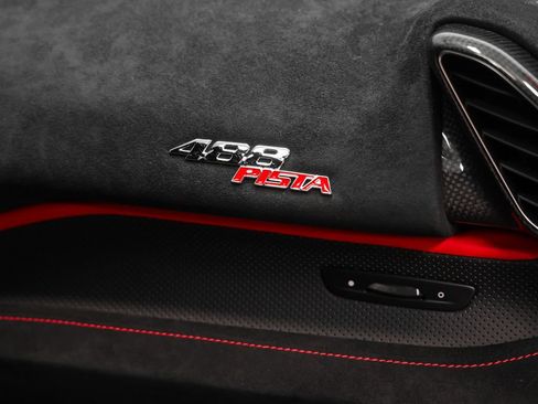 Certified 2020 Ferrari 488 Pista Coupe RWD image 31
