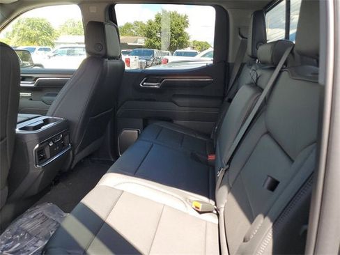 New 2026 GMC Sierra 1500 Denali w/ Denali Reserve Package image 12