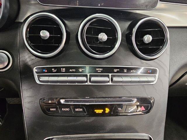 Used 2019 Mercedes-Benz GLC 350e 4MATIC image 18