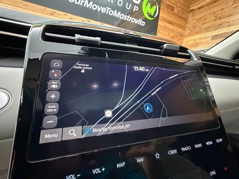 Used 2024 Hyundai Tucson Limited image 21