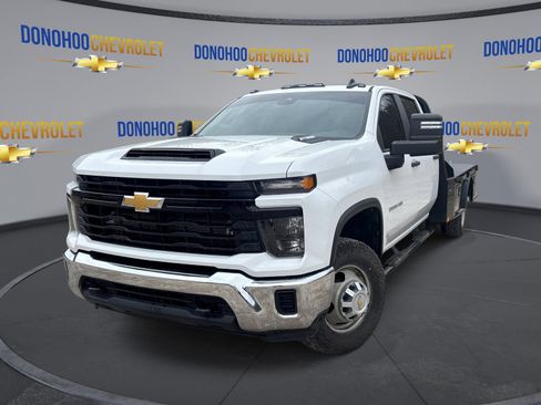 Used 2024 Chevrolet Silverado 3500 W/T w/ WT Convenience Package image 4