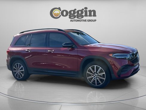 Used 2024 Mercedes-Benz EQB 300 4MATIC image 8