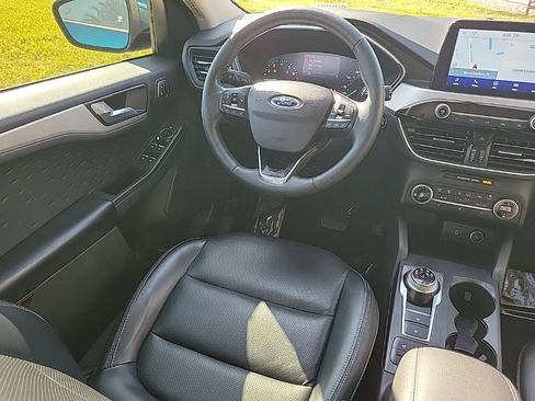 Used 2020 Ford Escape SEL image 8