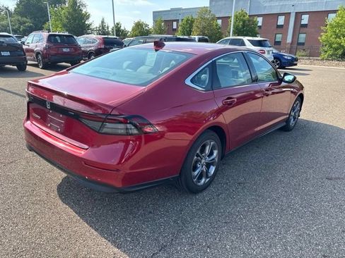 Used 2024 Honda Accord EX image 3