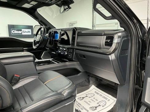 Used 2024 Ford F350 Platinum w/ Tremor Off-Road Package AWD/4WD image 57