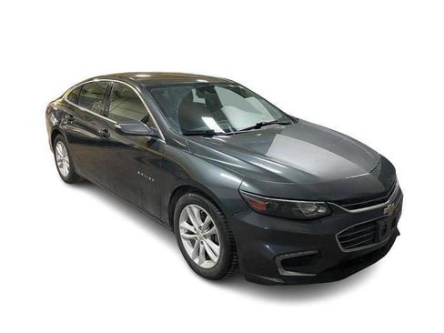 Used 2017 Chevrolet Malibu Hybrid w/ Driver Confidence Package image 8