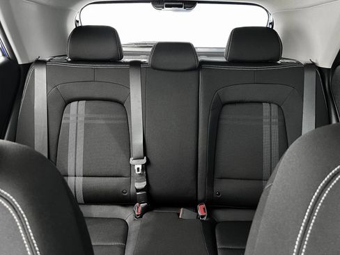 New 2025 Hyundai Venue SEL FWD image 16