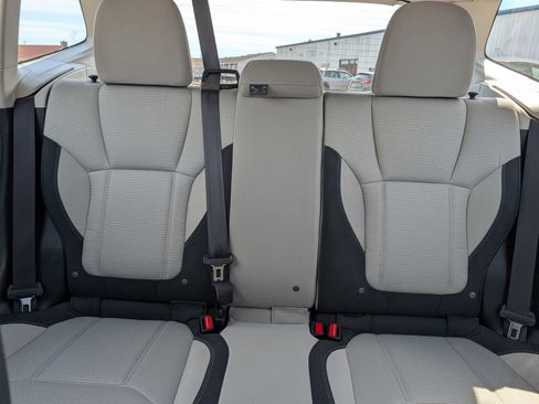 Used 2024 Subaru Forester AWD/4WD image 13