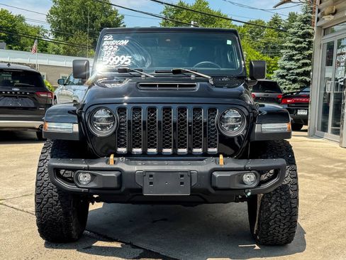 Used 2022 Jeep Wrangler Unlimited Rubicon w/ Xtreme Recon 35" Tire Package AWD/4WD image 8
