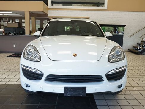 Used 2014 Porsche Cayenne S AWD/4WD image 18