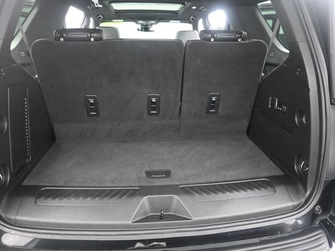 Used 2023 Chevrolet Tahoe LT w/ LT Signature Plus Package AWD/4WD image 38