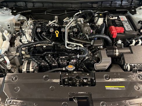 Used 2024 Nissan Altima 2.5 S image 23