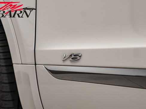 Used 2021 Bentley Bentayga image 14