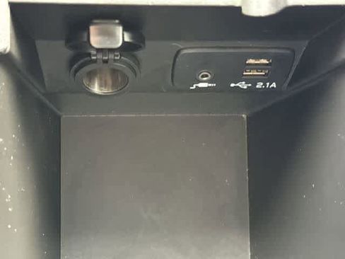 Used 2019 Subaru Crosstrek 2.0i Premium w/ Moonroof Package AWD/4WD image 27