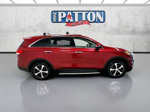 Used 2017 Kia Sorento EX w/ EX Advanced Touring Package FWD image 8