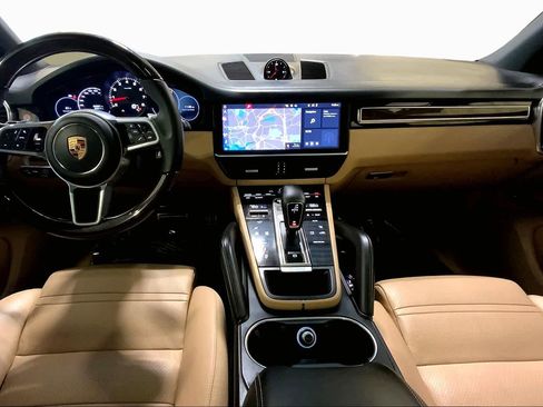 Used 2020 Porsche Cayenne S AWD/4WD image 16