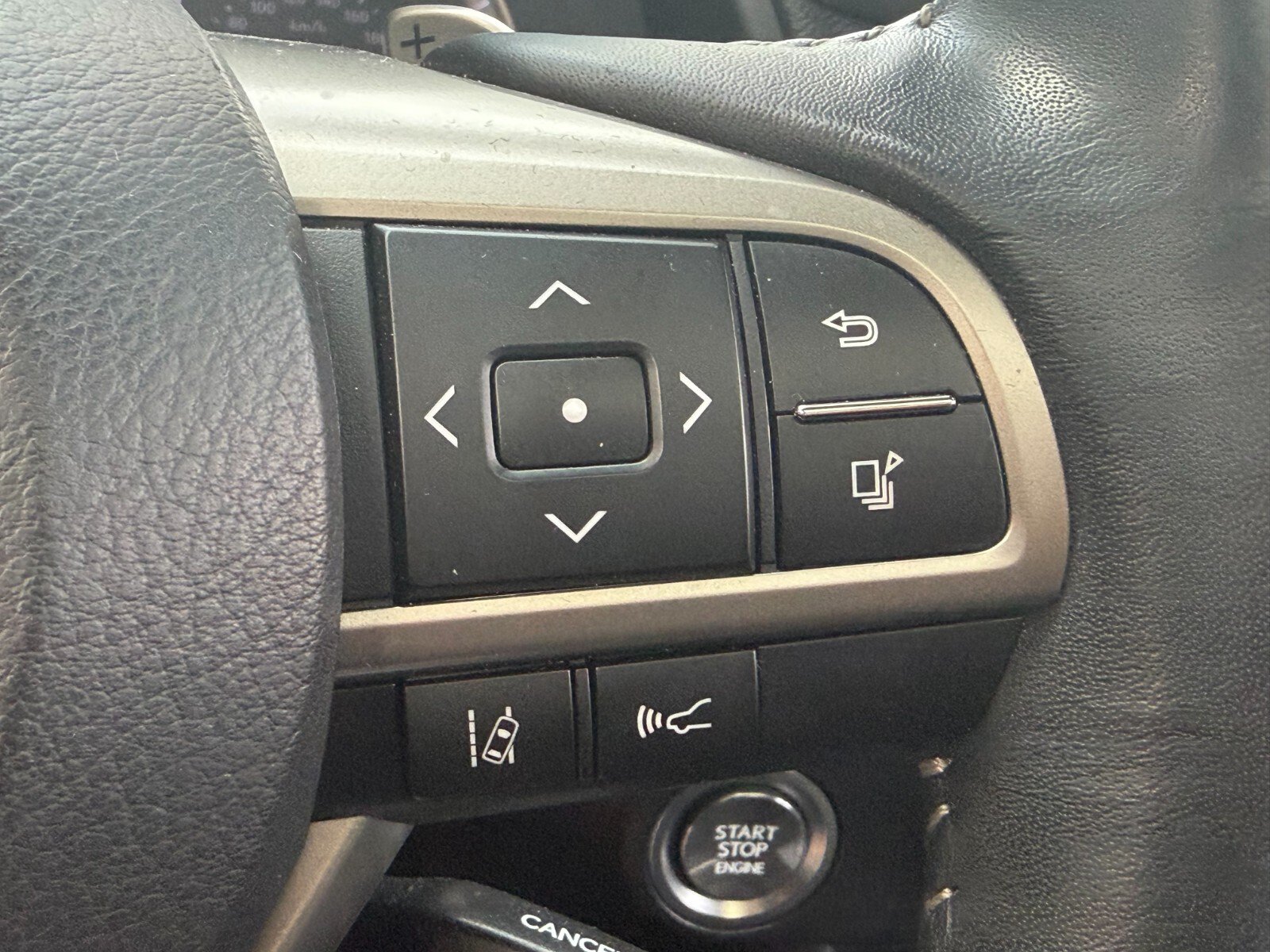 Used 2020 Lexus RX 350 FWD w/ Luxury Package image 29