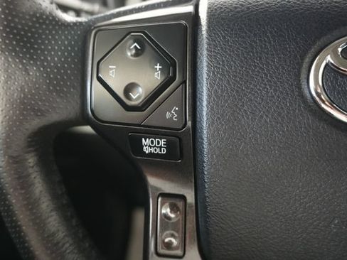 Used 2023 Toyota 4Runner TRD Off-Road Premium w/ Moonroof Package AWD/4WD image 16