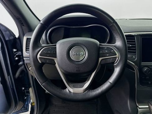 Used 2018 Jeep Grand Cherokee Limited w/ Luxury Group II image 12