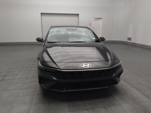Used 2024 Hyundai Elantra SE image 14