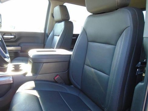 Used 2022 Chevrolet Silverado 2500 LTZ AWD/4WD image 17