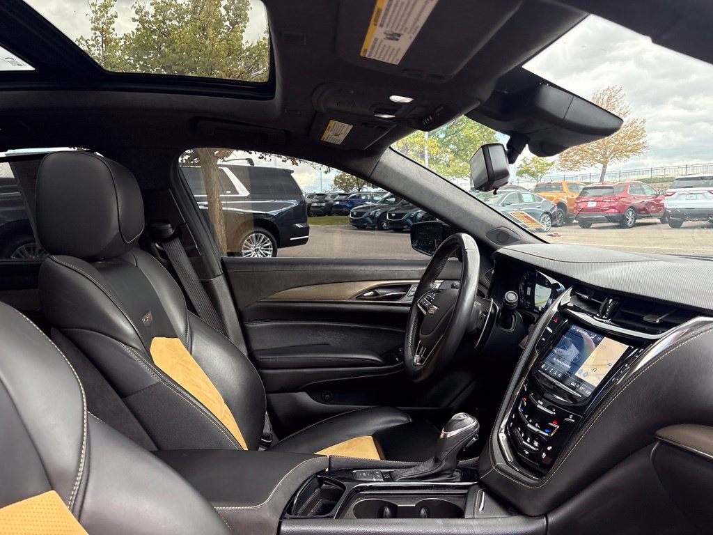Used 2019 Cadillac CTS V w/ Carbon Fiber Package RWD image 29