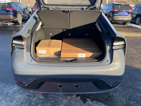 New 2026 Toyota Prius Plug-In Hybrid image 5