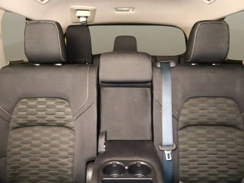 Used 2022 Nissan Pathfinder SV image 22