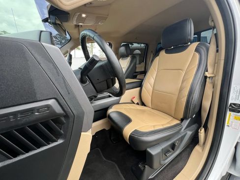 Used 2020 Ford F150 XLT w/ Equipment Group 302A Luxury RWD image 17