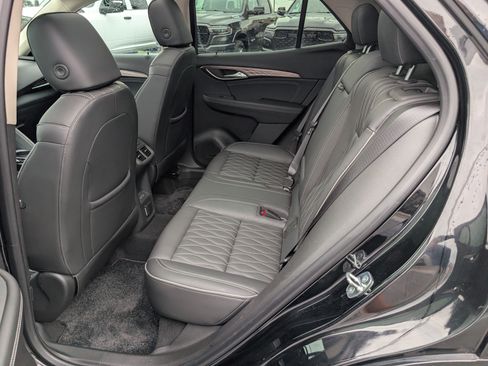 Used 2021 Buick Envision Avenir w/ Technology Package II AWD/4WD image 15