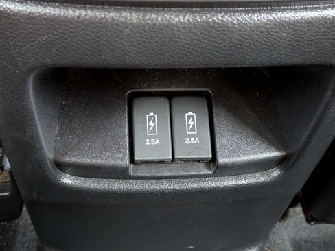 Used 2018 Honda CR-V Touring image 19